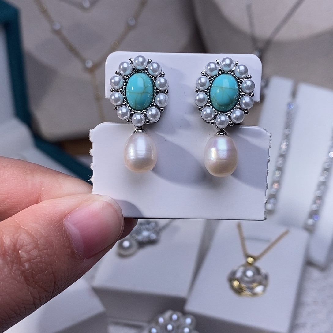 淡水珍珠银S925镶嵌耳饰