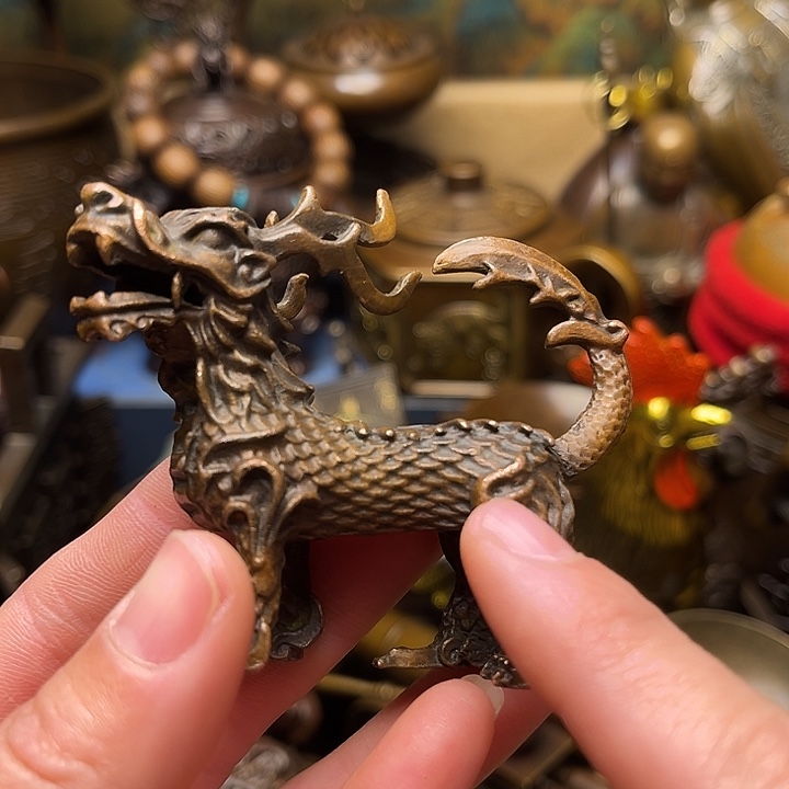 精美铜器批发档口