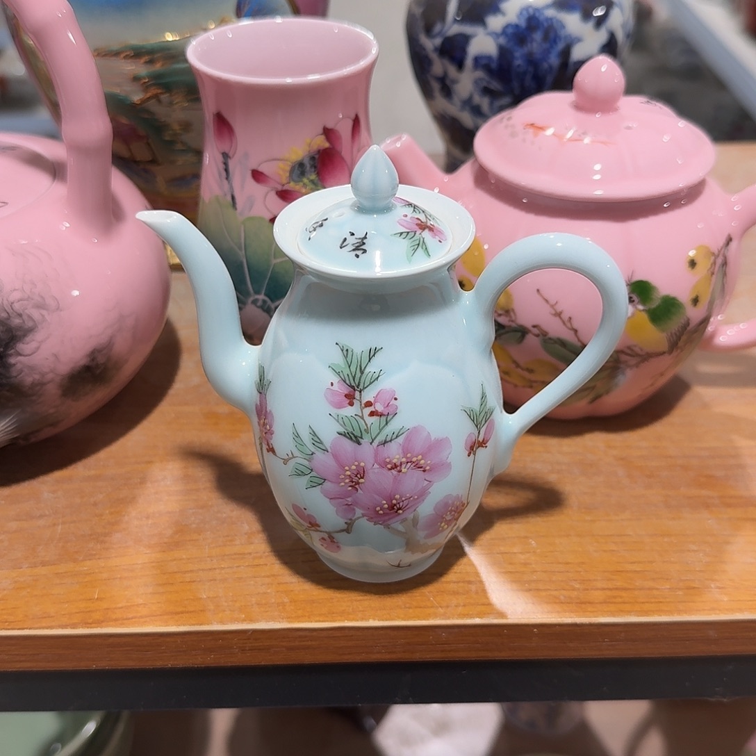 其他陶摆件的事情是在哪的嘛啊