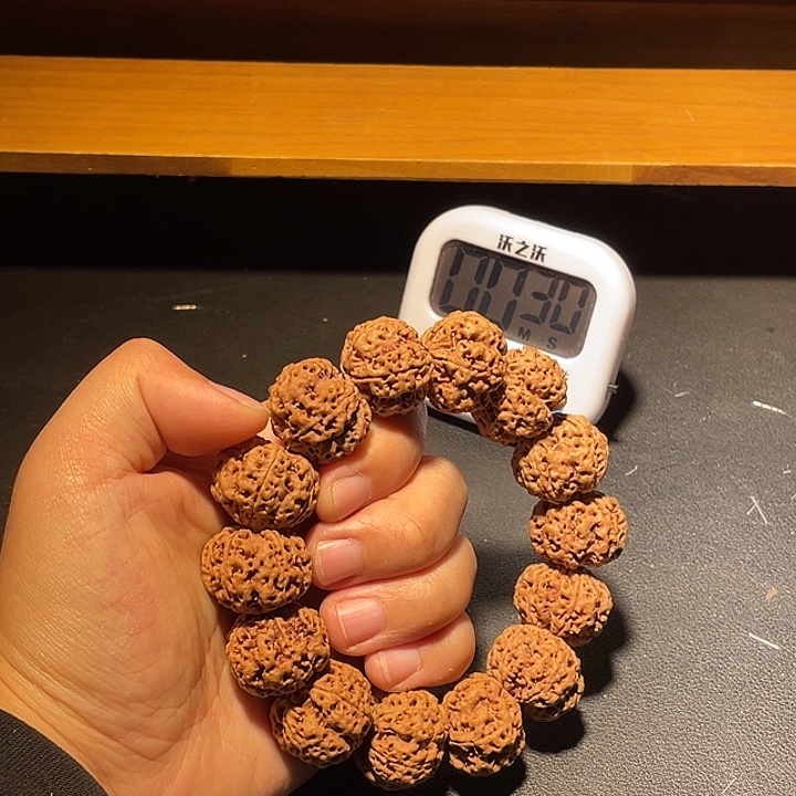 夏***金刚菩提手串金刚