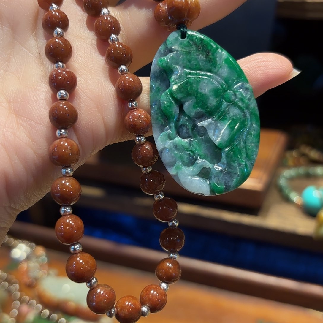 翡翠颈饰未镶嵌原创