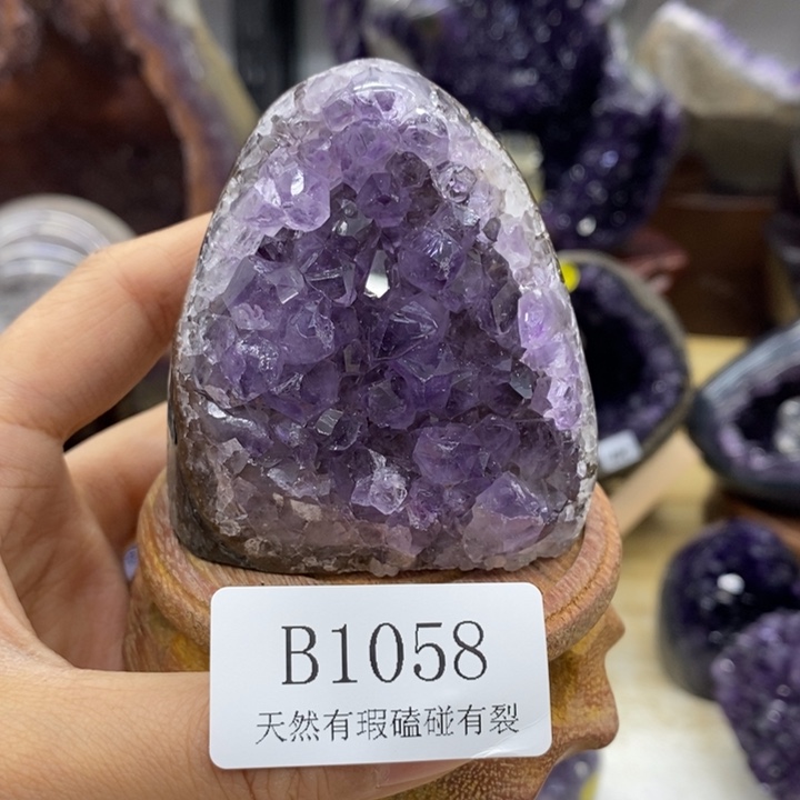 水晶大型摆件（非配饰）未镶嵌