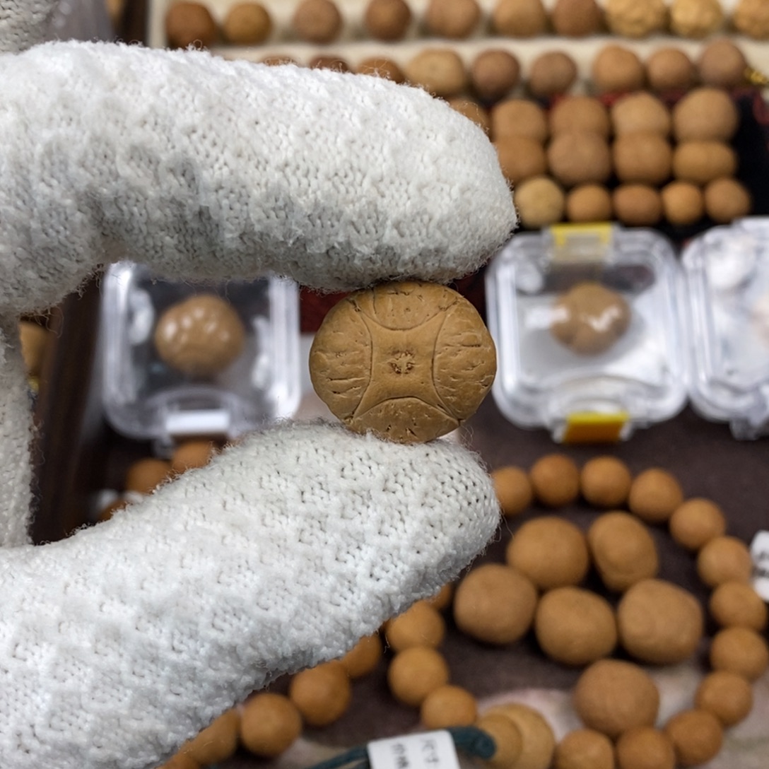 凤眼菩提吊坠21.7麒麟单颗