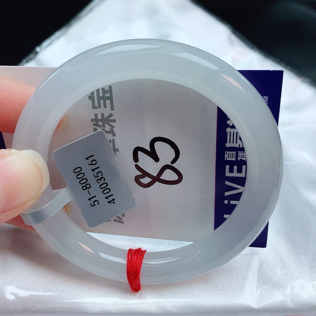 翡翠手镯未镶嵌缅甸天然A货翡翠手镯
