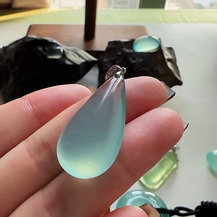 柳***岫玉银S925镶嵌颈饰岫玉