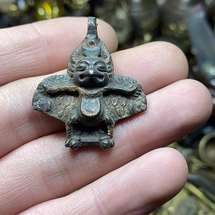 沐***行小杨推荐铜物件一个