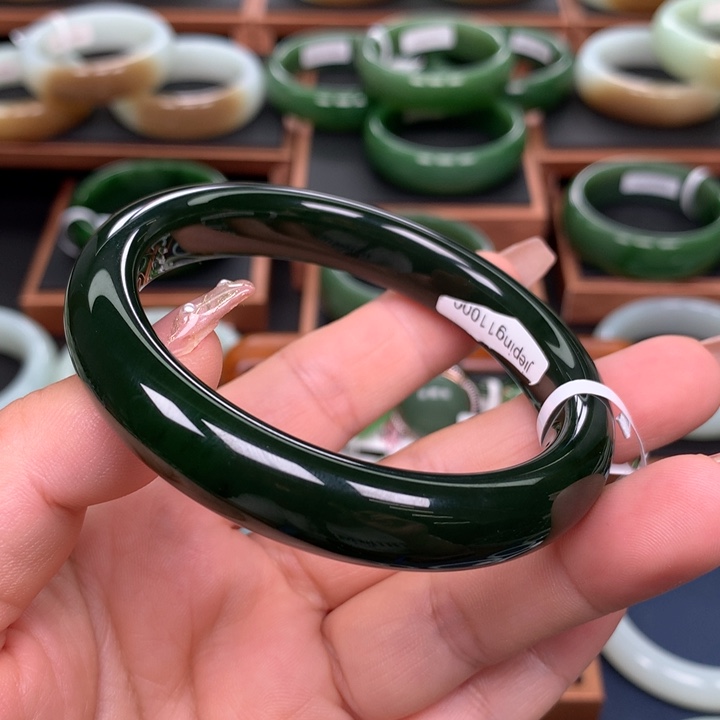 和田玉（碧玉）5960圈口未镶嵌