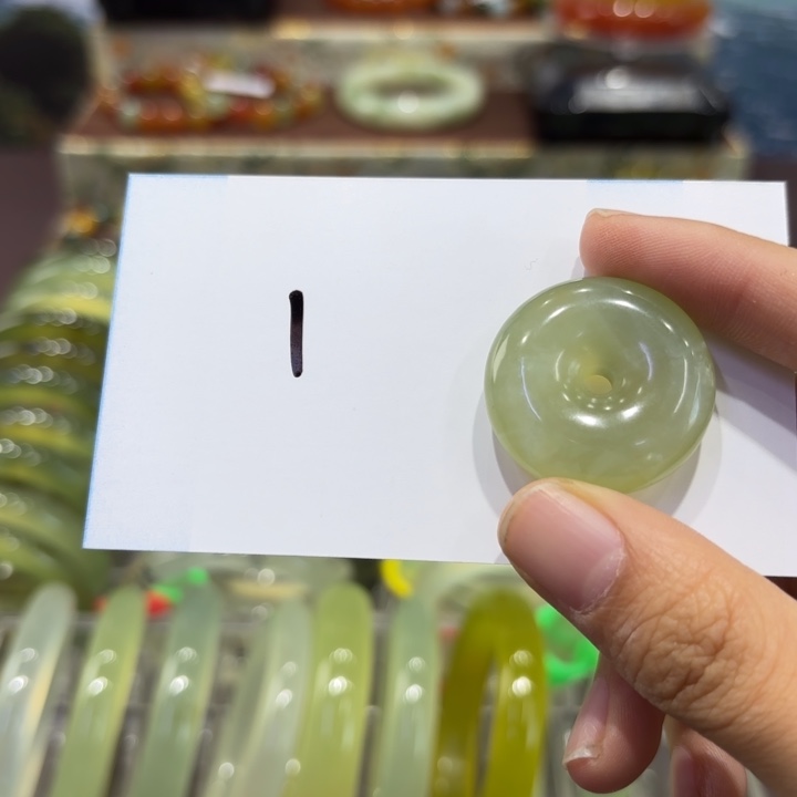 岫玉未镶嵌手镯天然