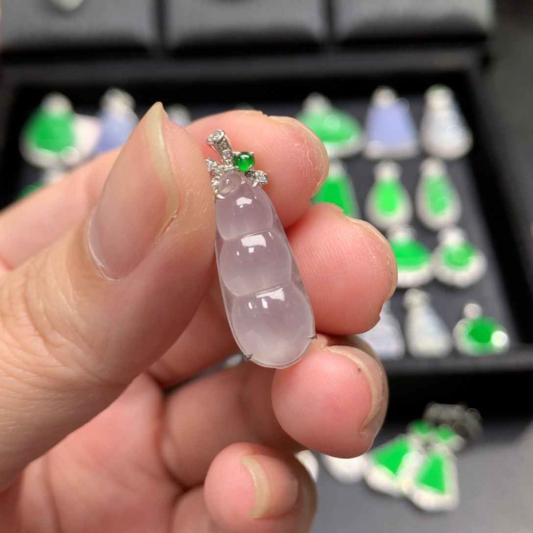 吊坠(不含链)18K金镶嵌翡翠