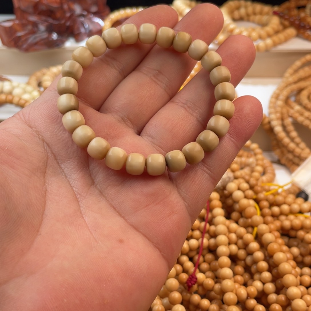 星月菩提吊坠?*渡新料9*8老型手串无漂白