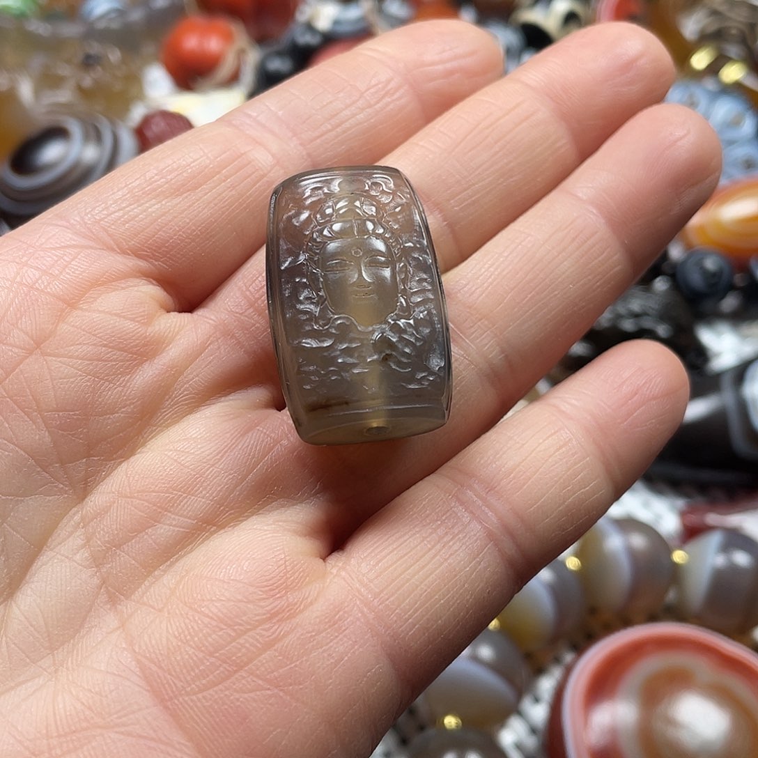 玛瑙/玉髓未镶嵌挂件