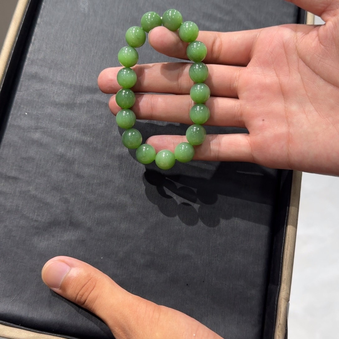 手串未镶嵌和田玉