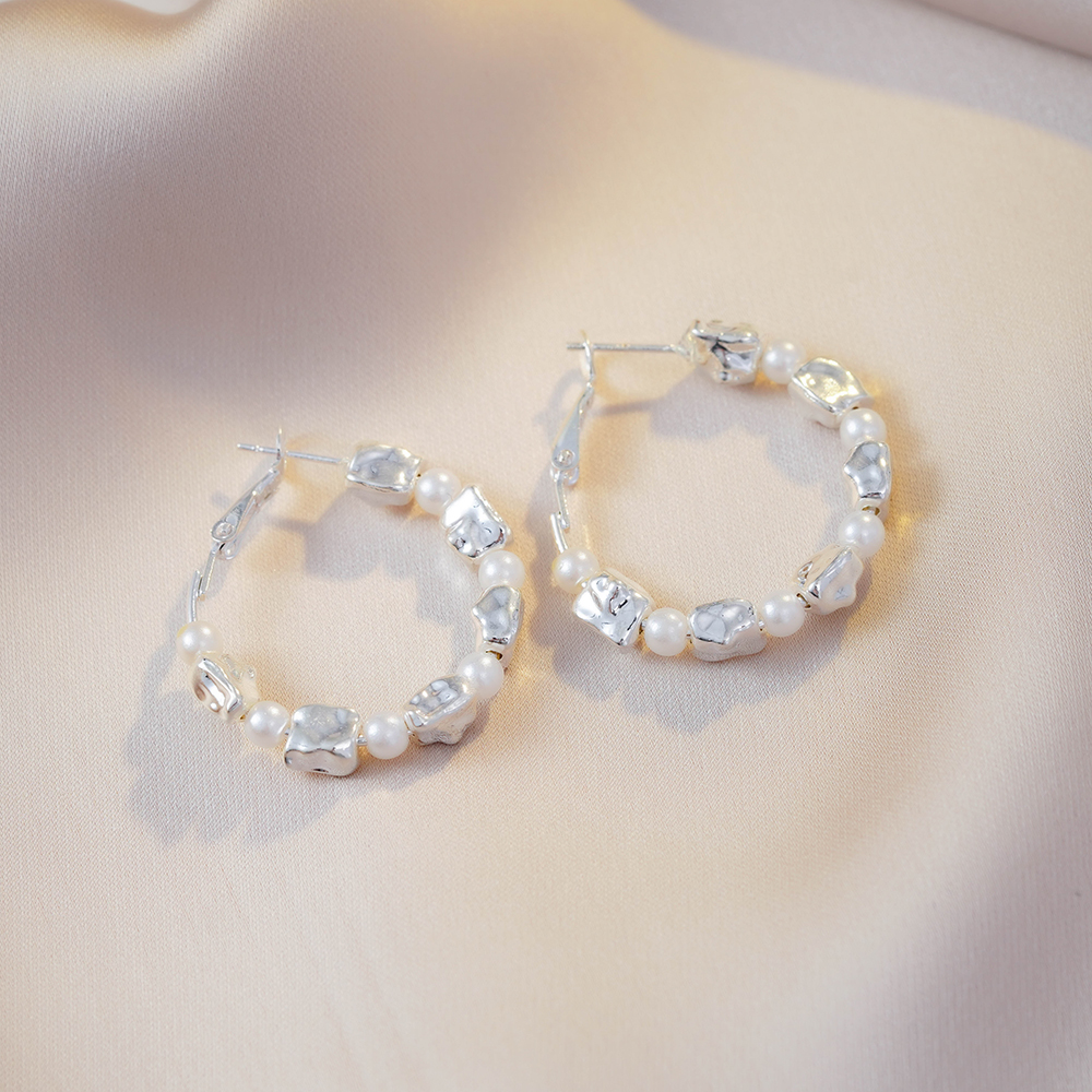 铜合金耳饰 专属气质轻奢小众韩版圈圈素款ins百搭简约耳饰N1966