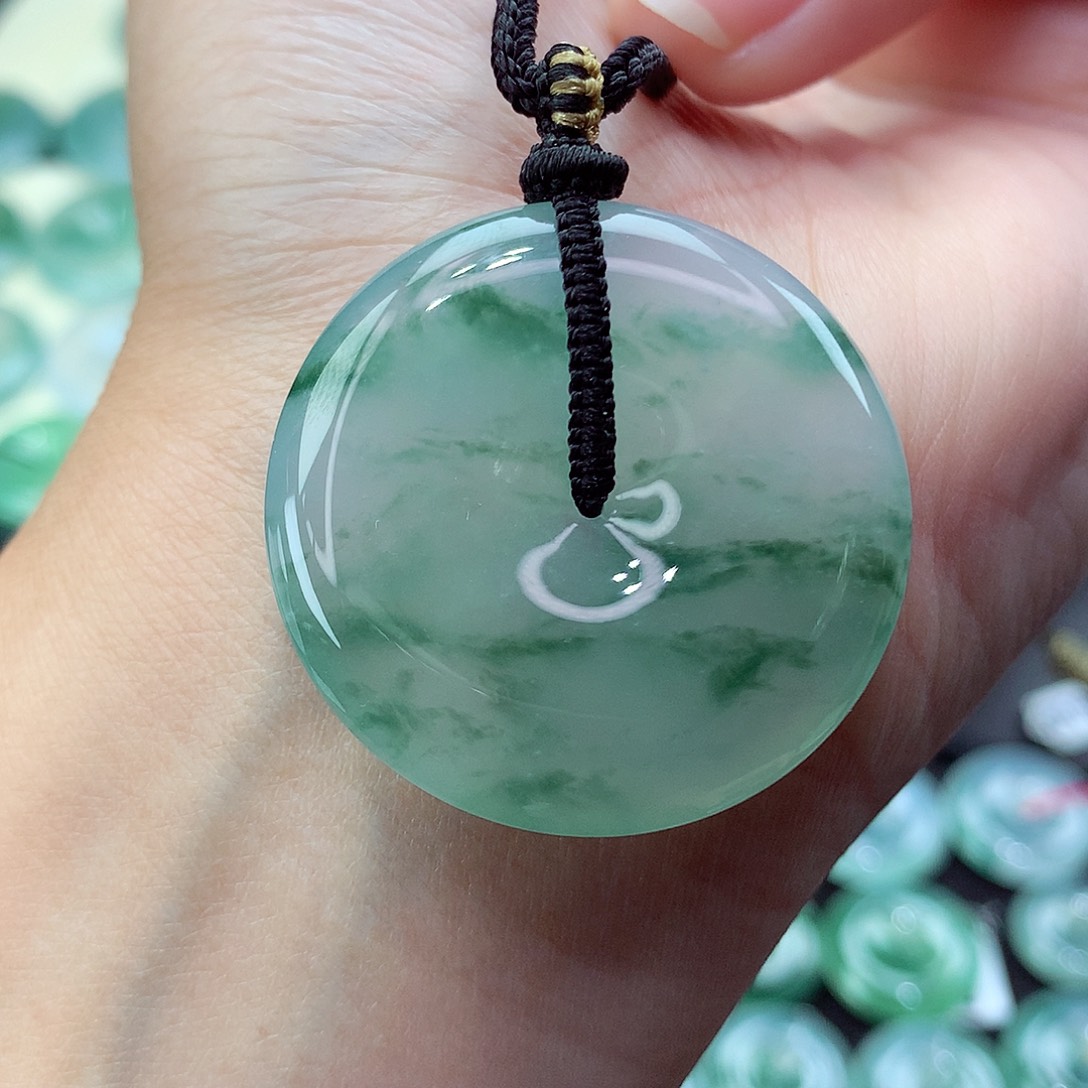 翡翠颈饰未镶嵌18尺寸35.4-6.8