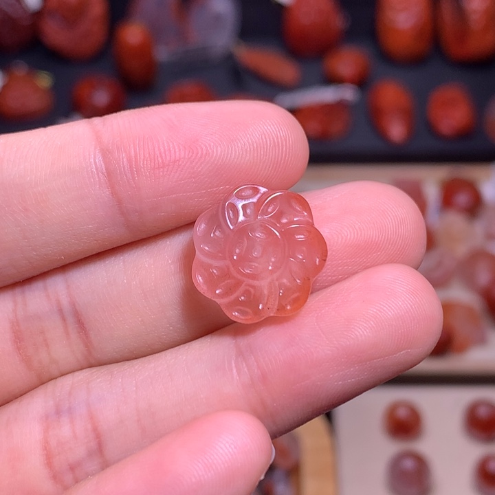 南红玛瑙未镶嵌珠宝半成品金钱花