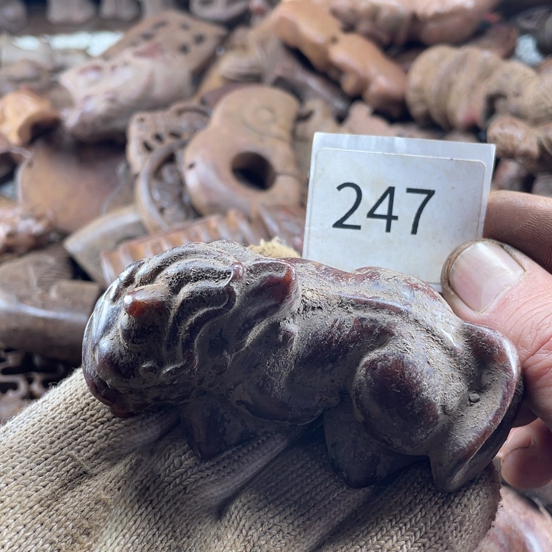 和田玉（糖玉）未镶嵌挂件