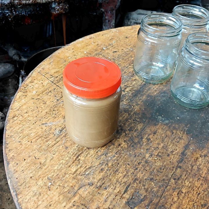 摆件陶瓷盘子碗啥都有