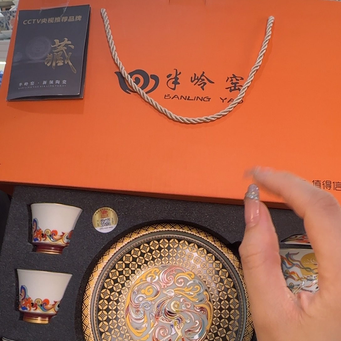这些盖碗真好看！！！