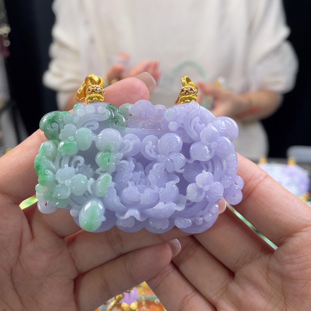 翡翠颈饰未镶嵌代编织