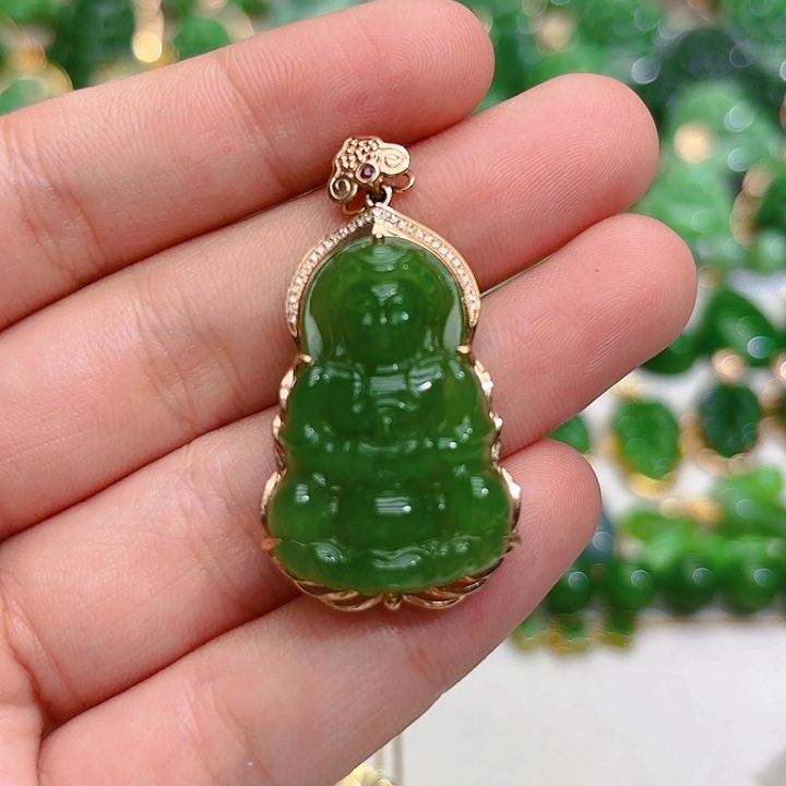 和田玉（碧玉）颈饰18K金镶嵌