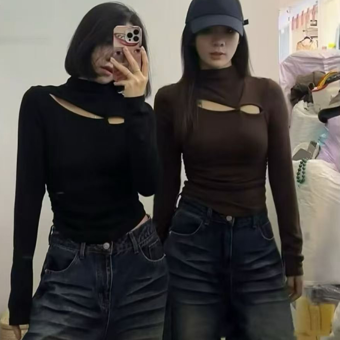 8053小心机设计款高领衫