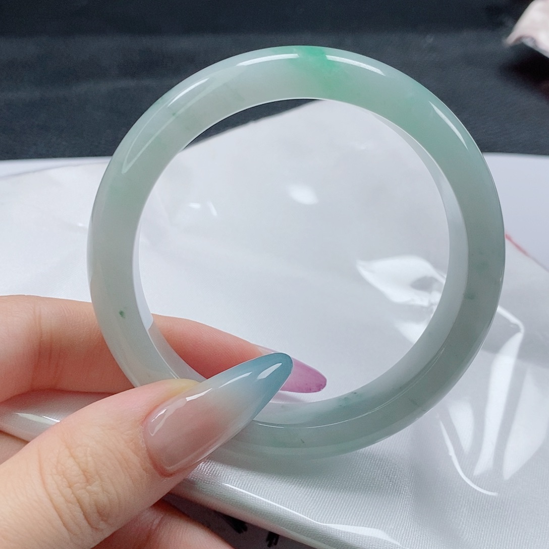 【闪购商品】未镶嵌手镯翡翠316号