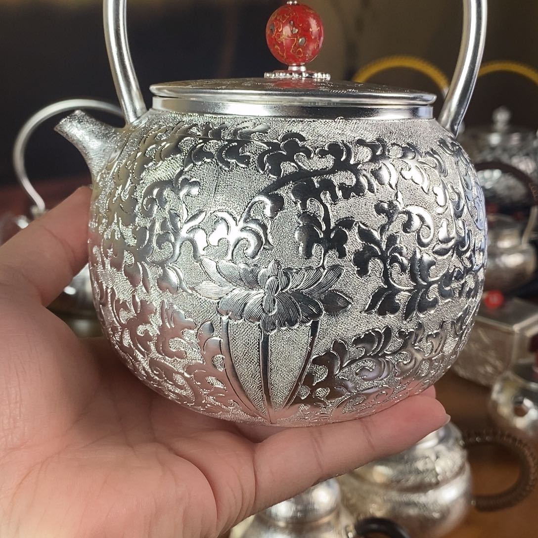 點***金手工制作的紫铜壶的