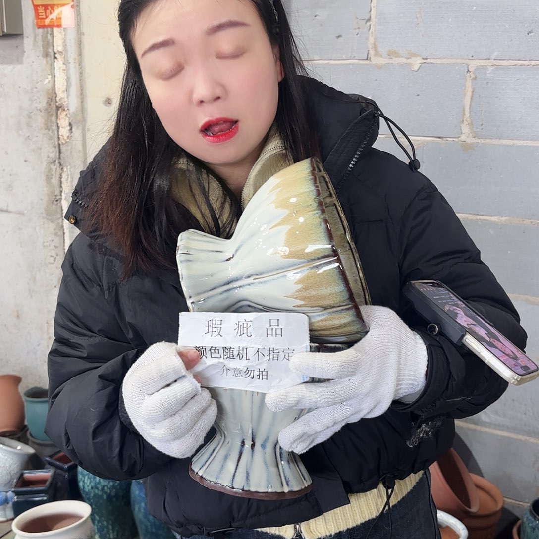 瑕疵两个高18/20红陶