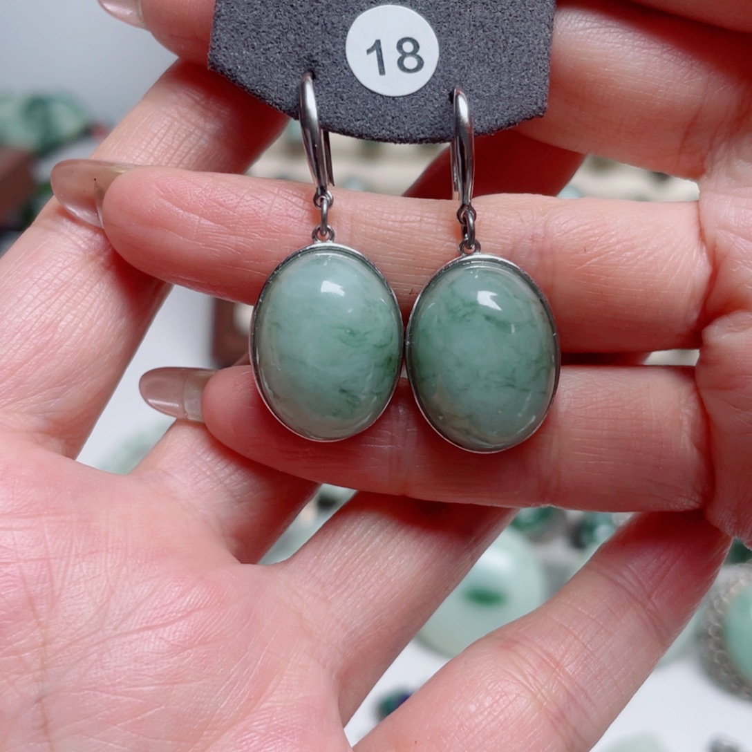 透闪石-蛇纹石玉银S925镶嵌耳环