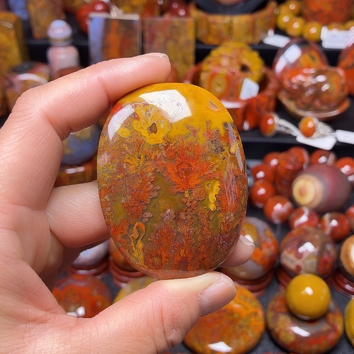 玛瑙/玉髓未镶嵌吊坠