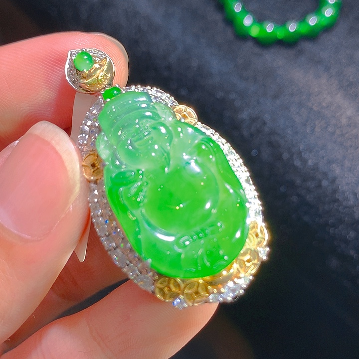 【闪购商品】翡翠颈饰银S925镶嵌翡翠