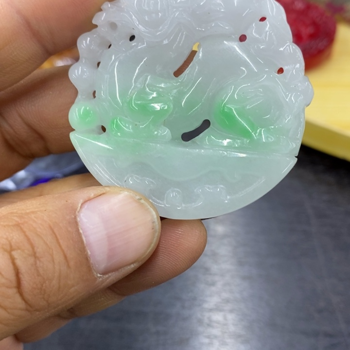 钧瓷貔貅嗯，手工雕刻。
