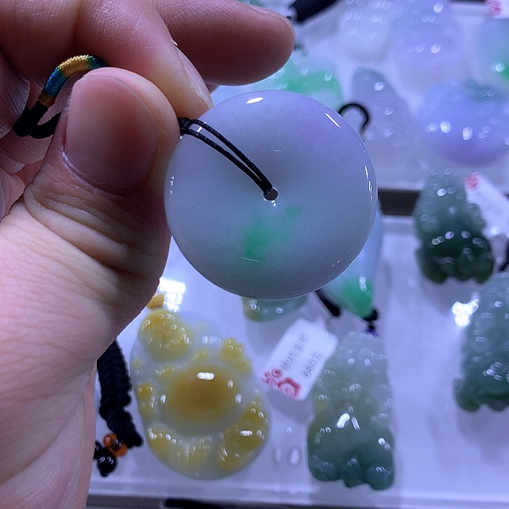翡翠颈饰未镶嵌天然翡翠A货吊坠