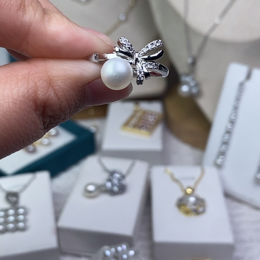 耳饰银S925镶嵌淡水珍珠