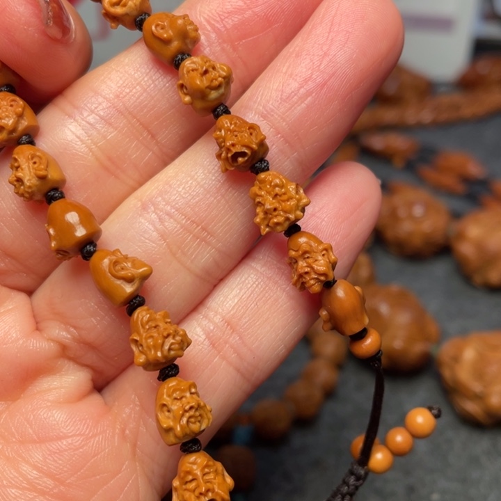 橄榄核吊坠苍*橄榄核