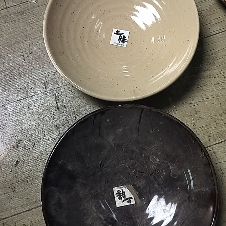 盘瓷片陶瓷杯盘壶碗都有