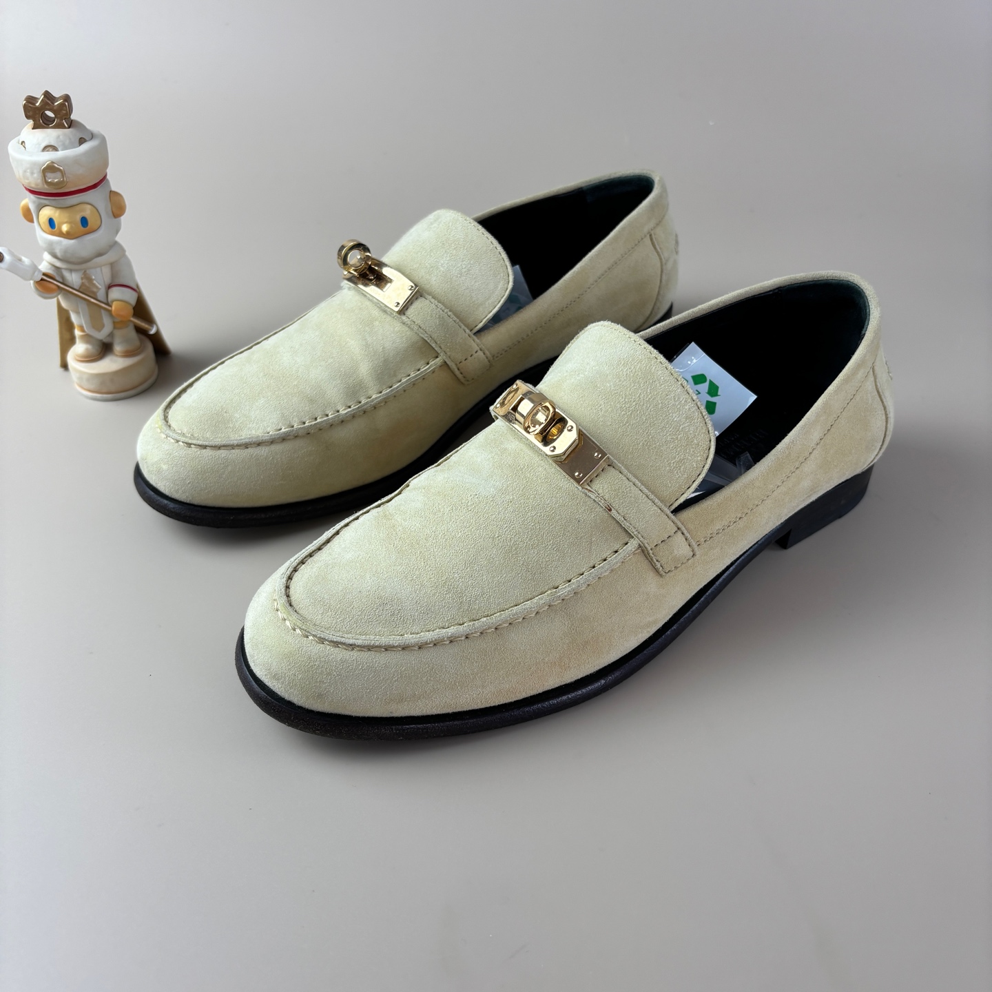 99新 Hermes/爱马仕 米色Kelly金扣乐福鞋 36.5码 YLP2509