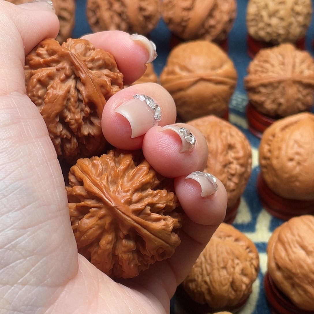 往***剂把件文玩核桃精品手捻