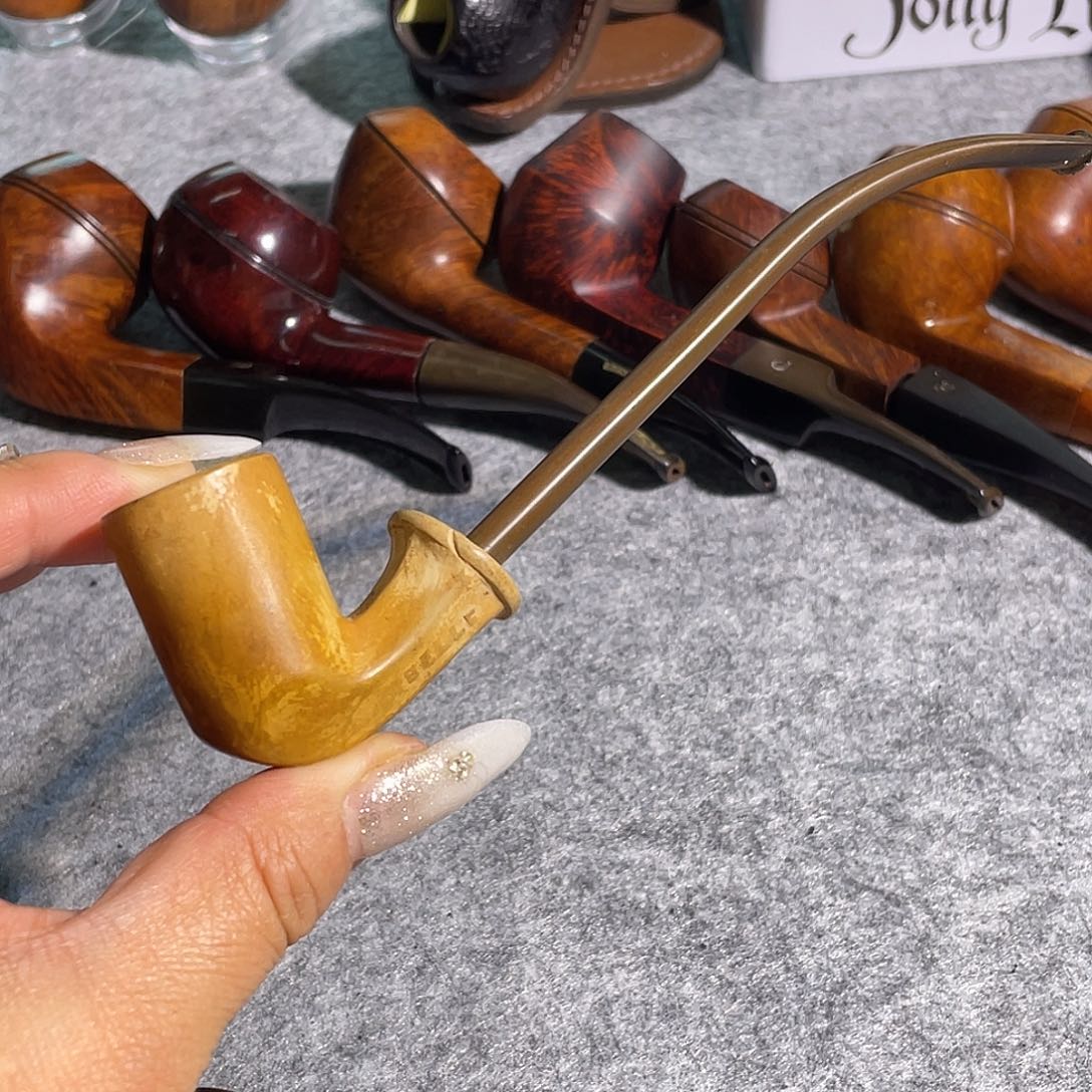 小*哥小马老板烟斗专拍