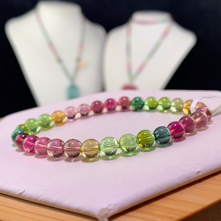 双色碧玺手链未镶嵌