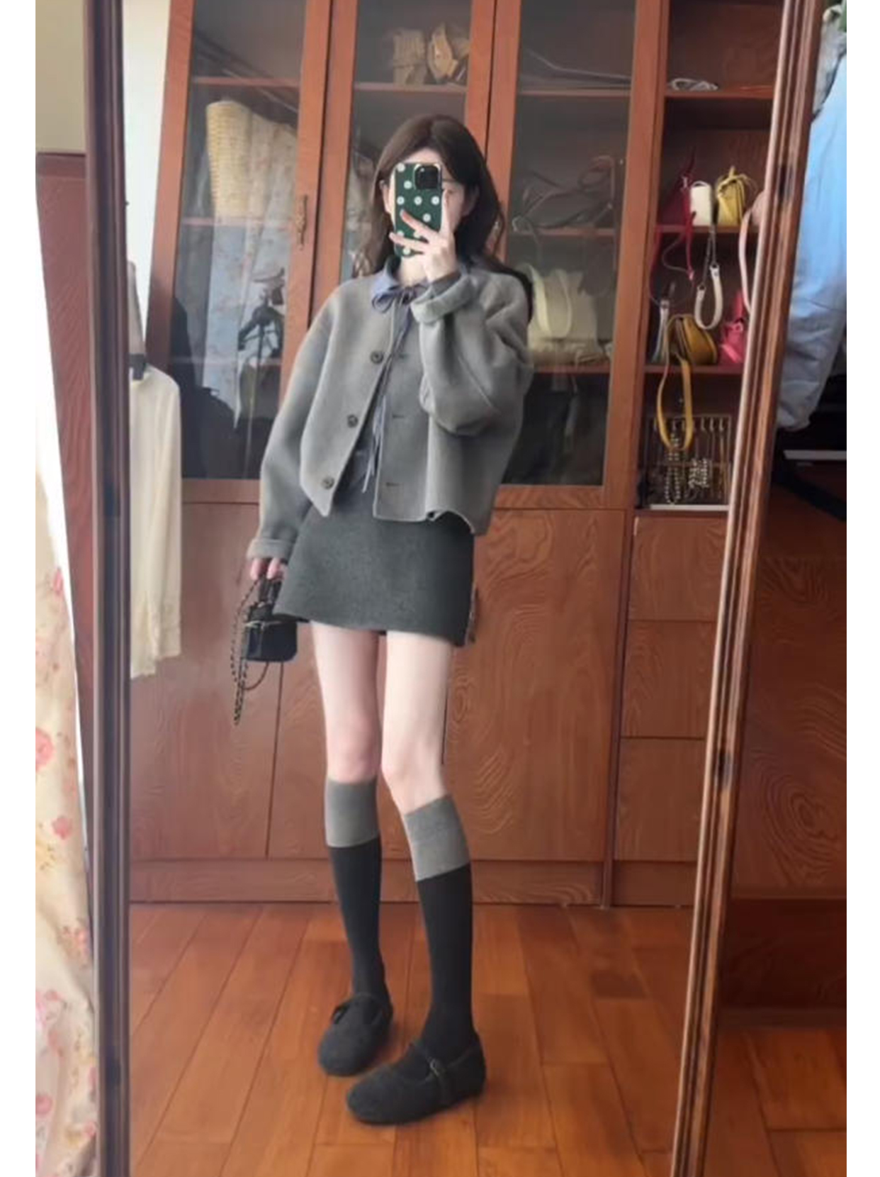 冬季穿搭一整套高级感通勤休闲毛呢外套蓝色打底半身裙子三件套装