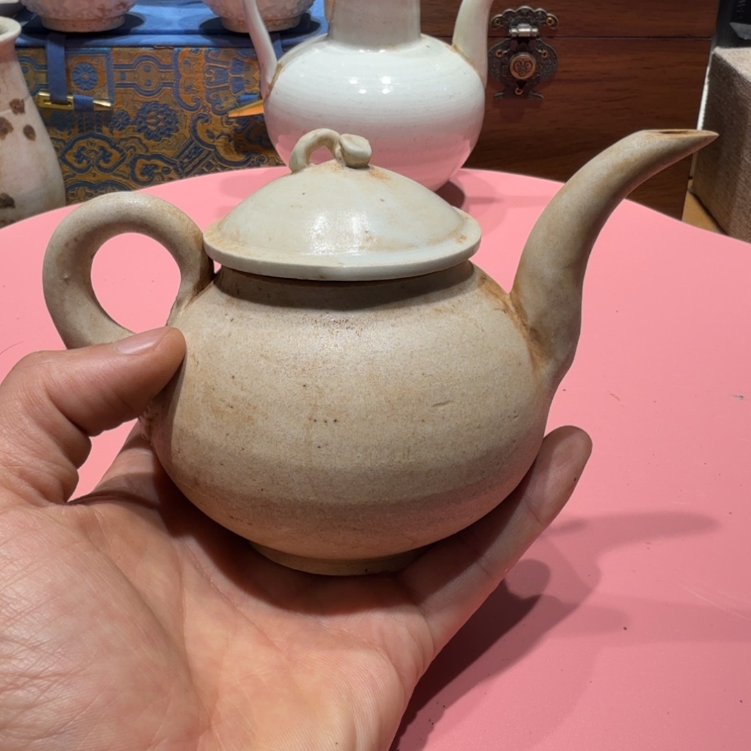 放***我其他漂亮的小瓷瓶子