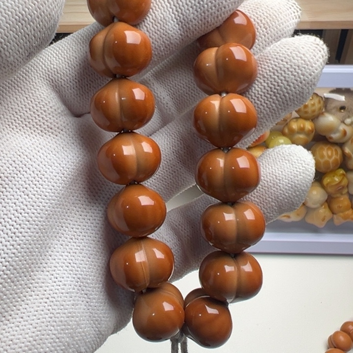 金***子猴头核桃手串猴头