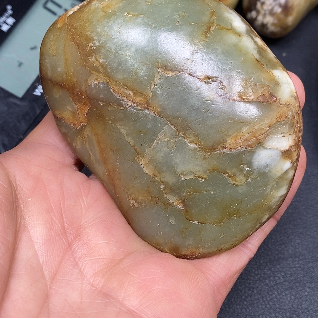 和田玉未镶嵌珠宝奇石