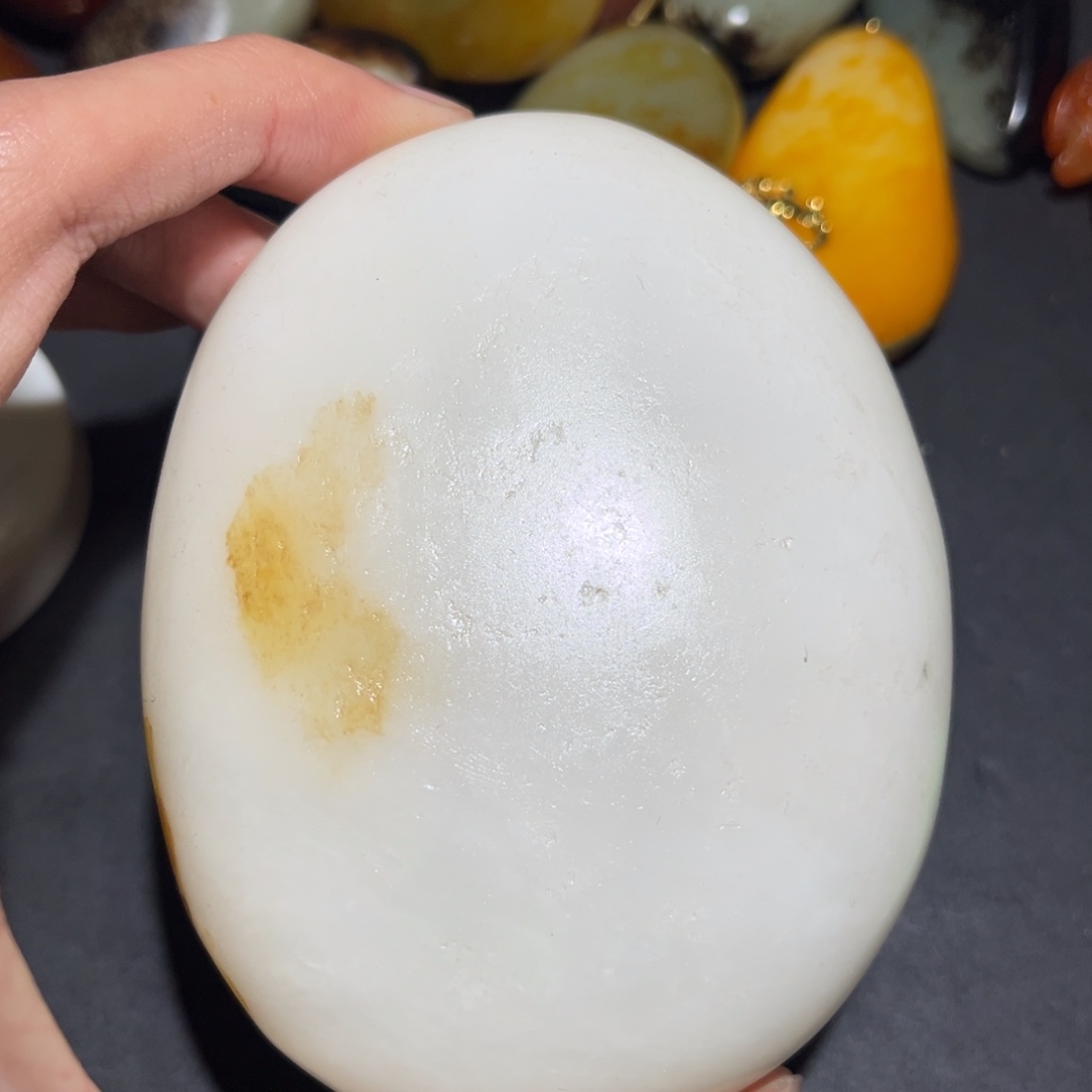 用***1和田玉未镶嵌珠宝奇石