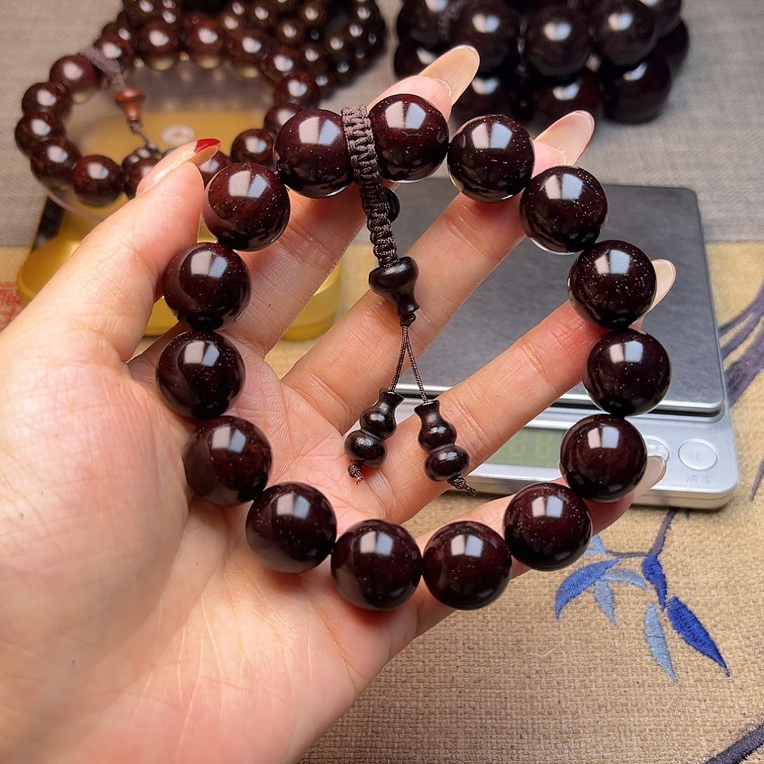 檀香紫檀（小叶紫檀）1.5 15颗多星