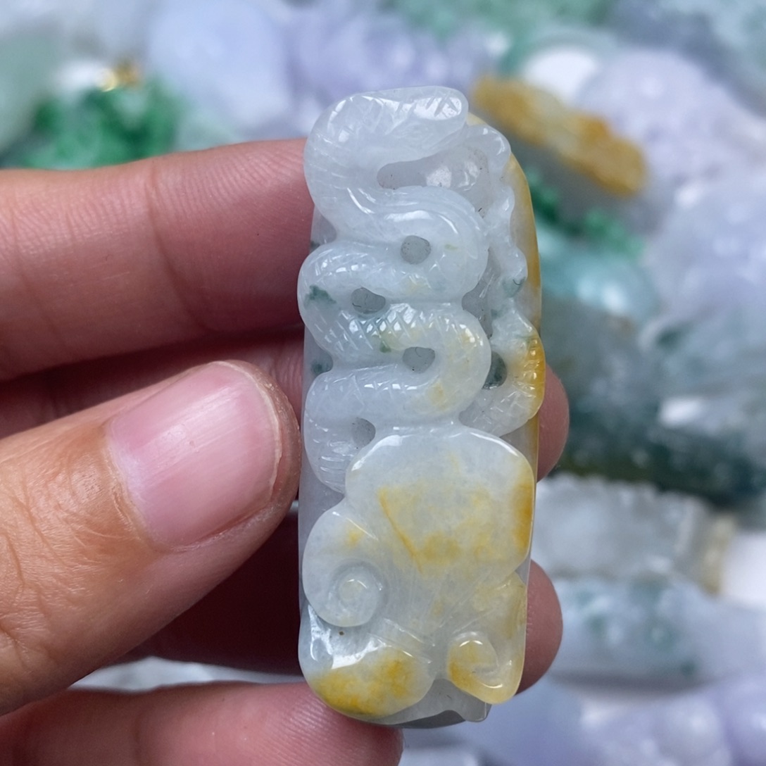 颈饰未镶嵌翡翠翡翠