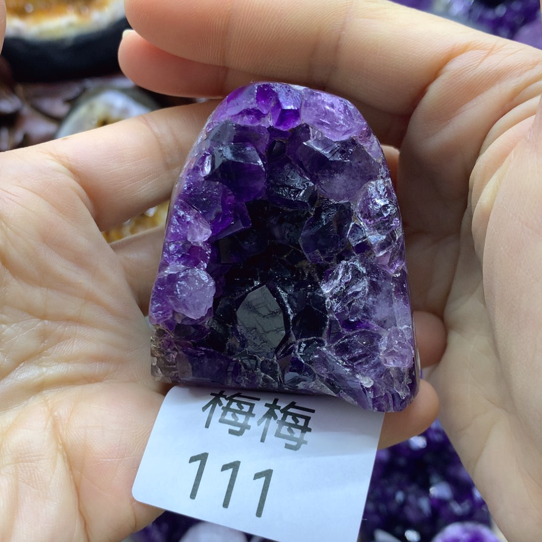 紫晶大型摆件（非配饰）未镶嵌