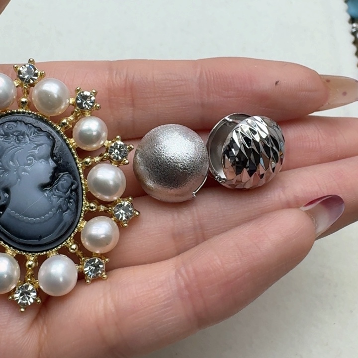 淡水珍珠耳饰未镶嵌