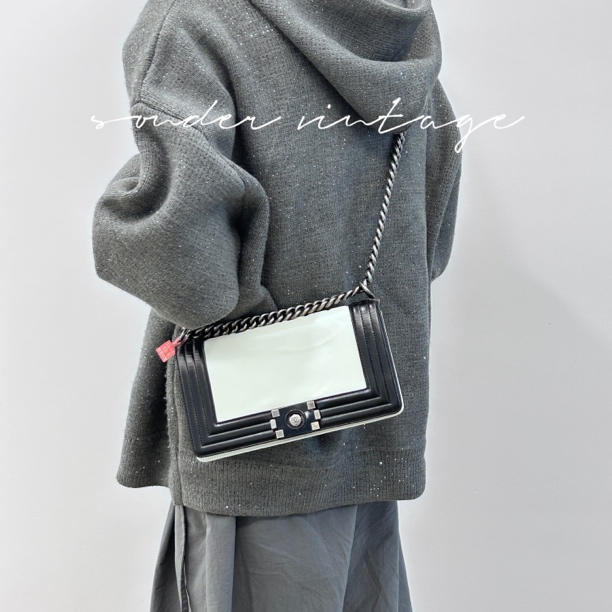 95新 Chanel/香奈儿 香奈儿熊猫拼色链条单肩斜挎包